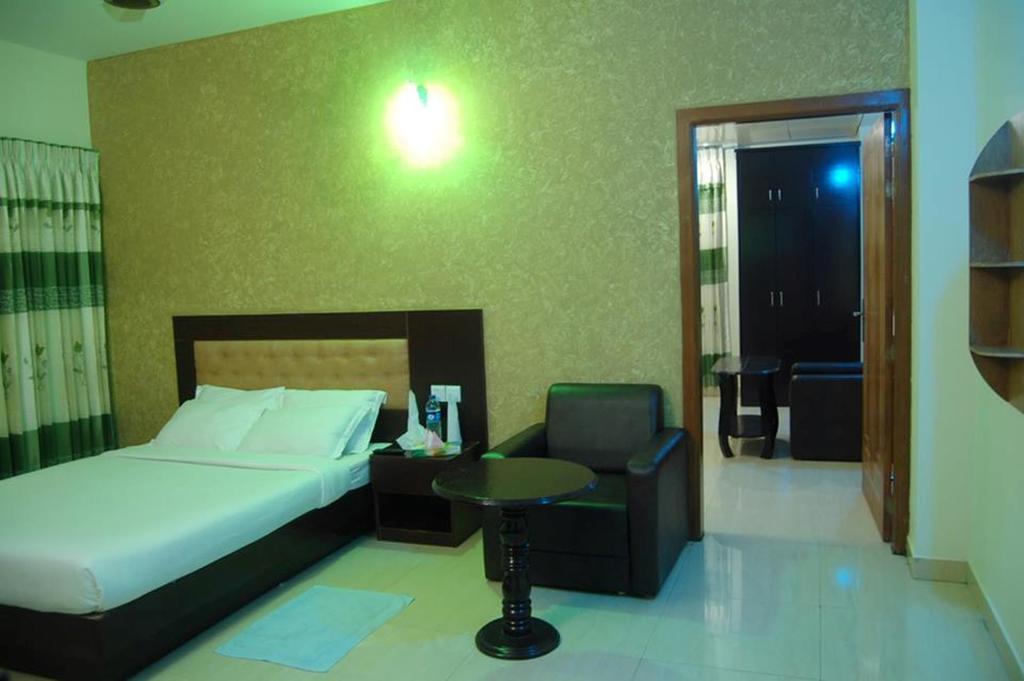 Hotel Beach Way كوكس بازار الغرفة الصورة